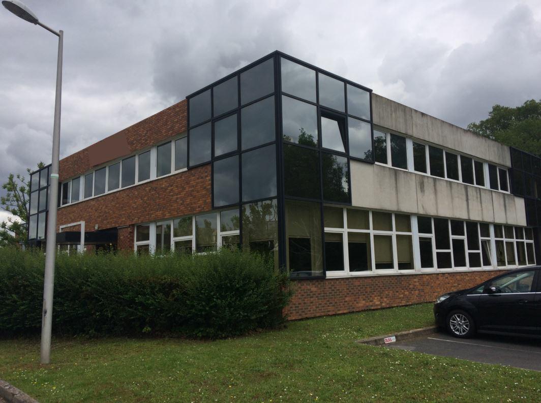 Local d'activité Bièvres 860m² Location local d'activité Bièvres Essonne OLACT2314710 2
